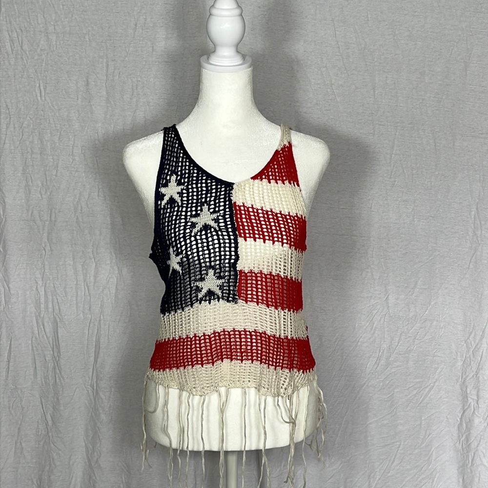 Flag top, loose knit tank top, Fourth of July, Memorial Day, Size Small.